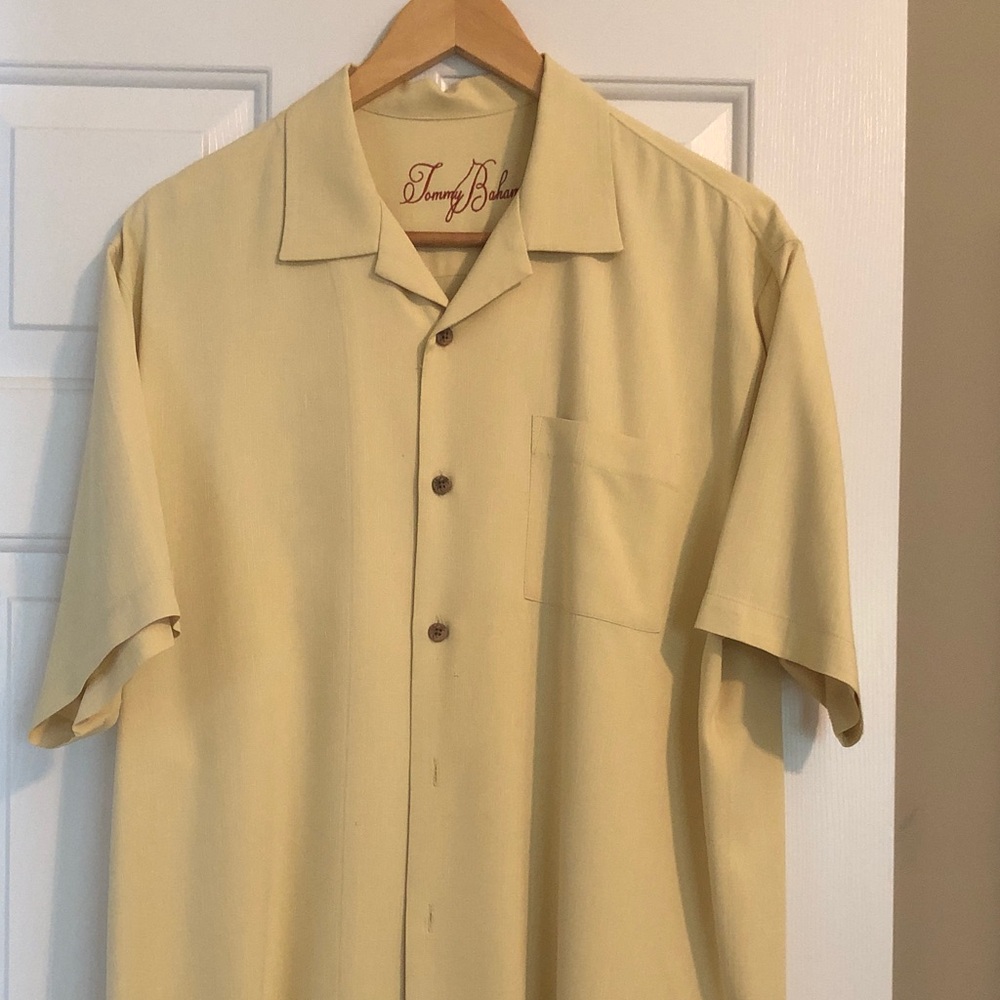 Tommy Bahama Pale Yellow Short-Sleeve Button-Down Camp Shirt